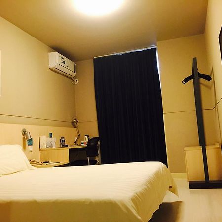 Jinjiang Inn Zhuhai Gongbei Fuhuali Екстер'єр фото