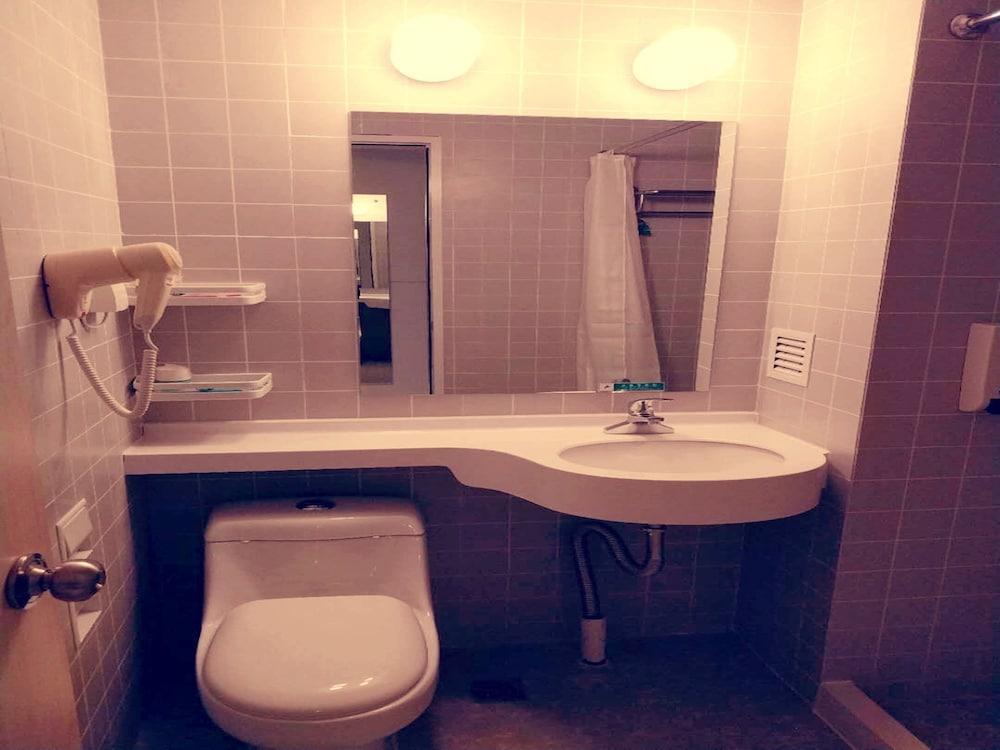 Jinjiang Inn Zhuhai Gongbei Fuhuali Екстер'єр фото